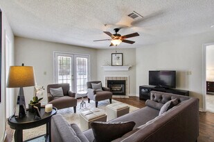 Reserve at Woodchase Apartment Homes