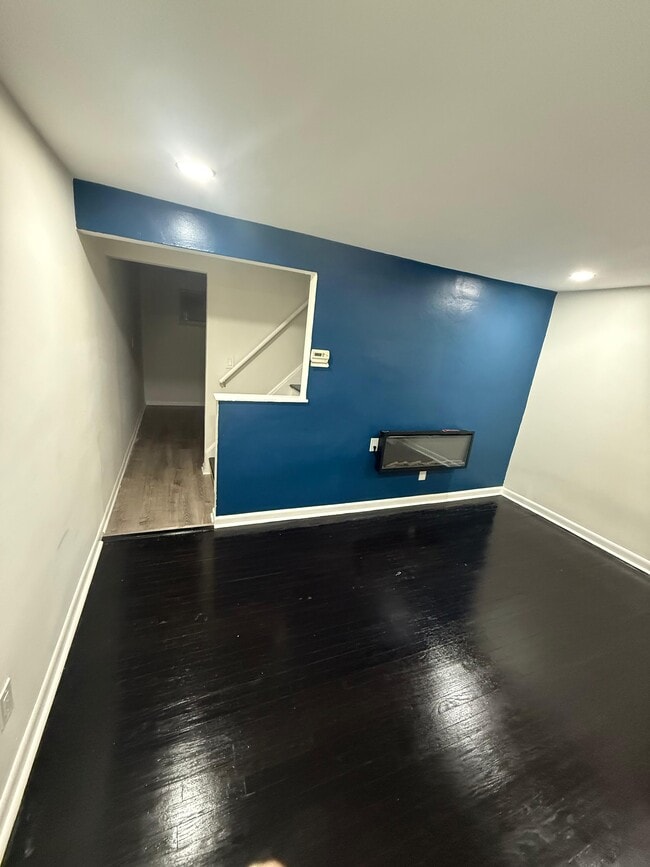 630 Church St in Verona, PA - Foto de edificio - Building Photo