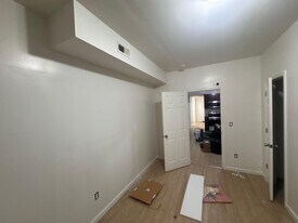 60 S 12th St, Unit 1 in Newark, NJ - Building Photo