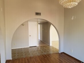 2201 W Keating Ave in Mesa, AZ - Building Photo - Building Photo