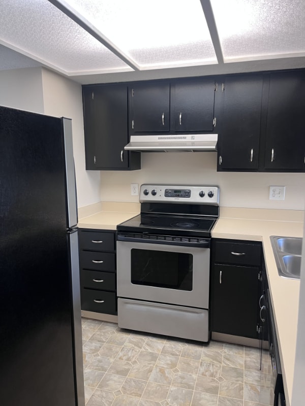 5966 Aqua Bay Dr in Columbus, OH - Building Photo - Building Photo