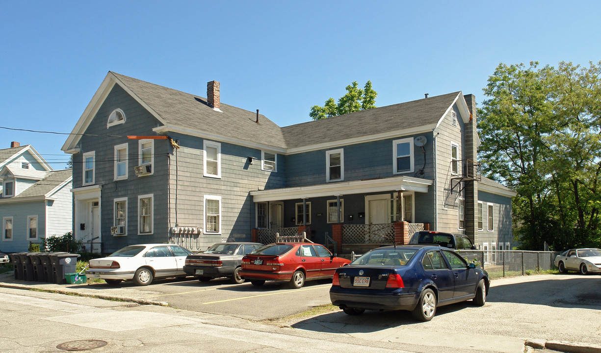 5 Beard St in Nashua, NH - Building Photo