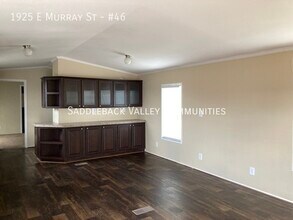1925 E Murray St in Rawlins, WY - Building Photo - Building Photo