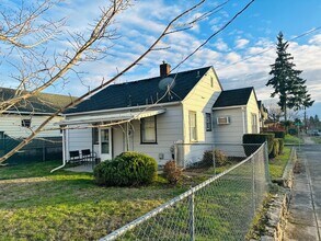 722 W 30th St in Vancouver, WA - Building Photo - Building Photo