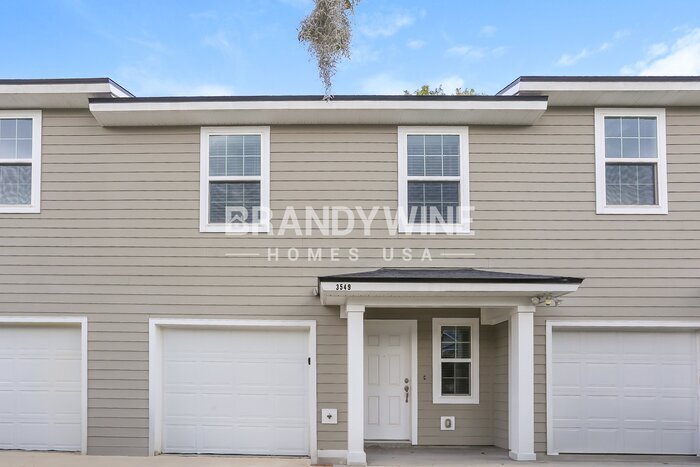 3549 Rain Forest Dr W in Jacksonville, FL - Building Photo