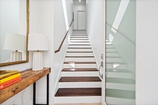 3302 Lake St in Houston, TX - Building Photo