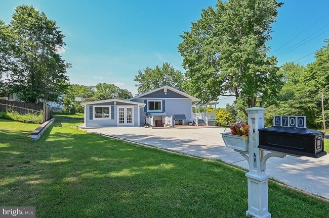 property at 5700 Chapin Ave