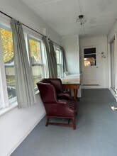 6 6th St, Unit A in Dover, NH - Building Photo - Building Photo