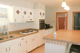 1015 Cody Cove Rd in Babson Park, FL - Building Photo - Building Photo