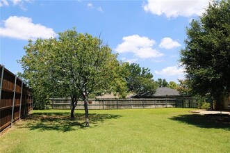 1046 Summerplace Ln in Southlake, TX - Foto de edificio - Building Photo