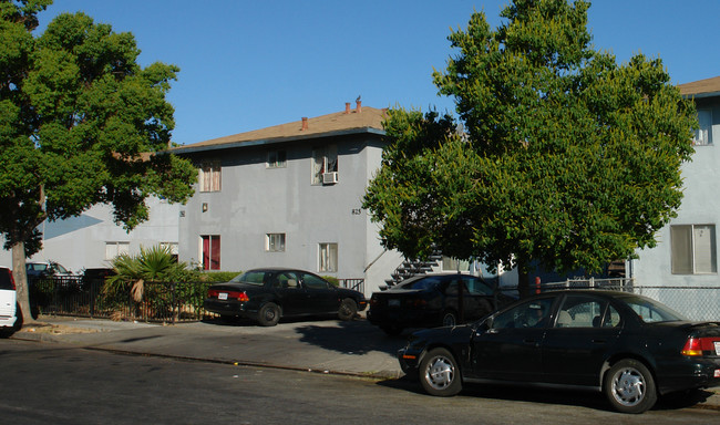 825 Jeanne Ave in San Jose, CA - Building Photo - Building Photo