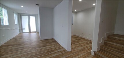 3620 Thomas Ave in Miami, FL - Building Photo - Building Photo