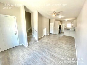 1105 W Kennedy St in Pharr, TX - Foto de edificio - Building Photo