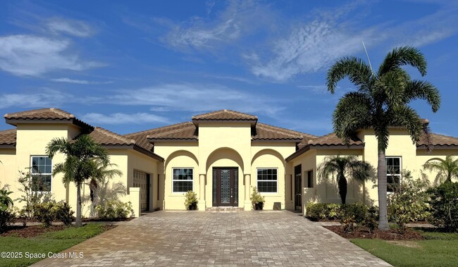 property at 7258 Preserve Pointe Dr