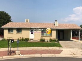 6291 S Cyclamen Sq in West Jordan, UT - Building Photo