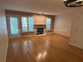 7016 Epping Forest Dr in Raleigh, NC - Building Photo - Building Photo