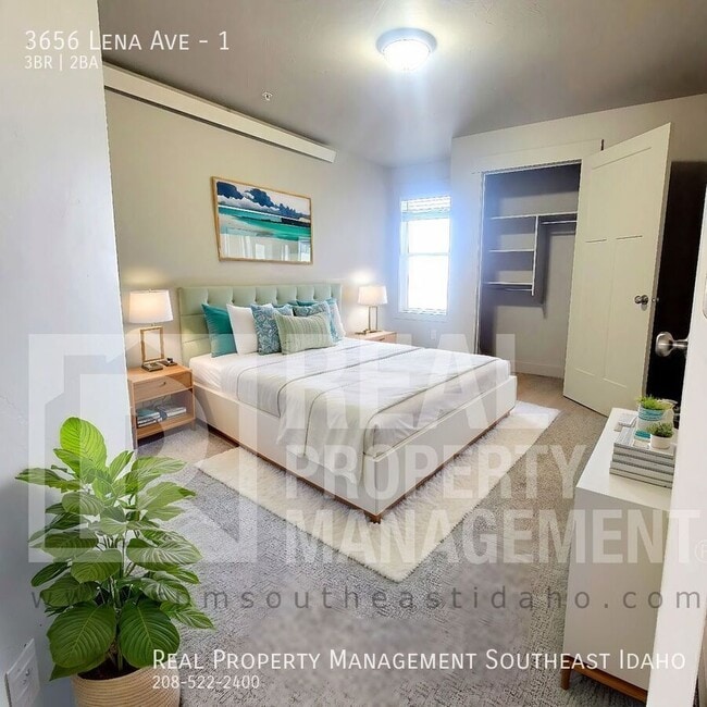 3656 Lena Ave in Idaho Falls, ID - Foto de edificio - Building Photo