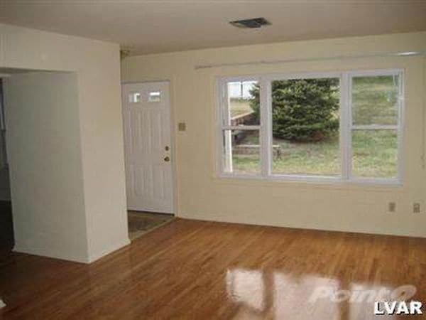 2827 W 28th St in Northampton, PA - Building Photo - Building Photo