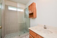 11810 Glenwolde Dr photo'