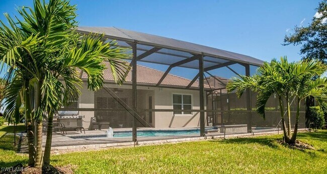 8198 Valiant Dr in Naples, FL - Building Photo - Building Photo