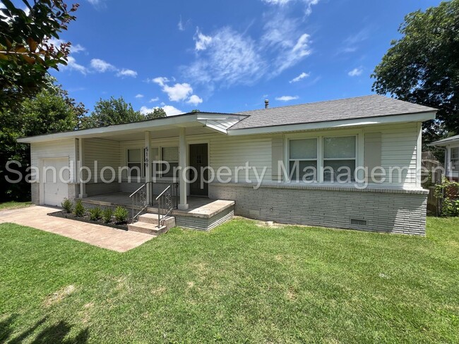 5169 S Troost Ave in Tulsa, OK - Building Photo - Building Photo