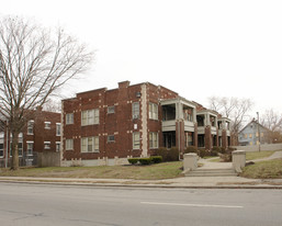 1364 N 4th St Apartamentos