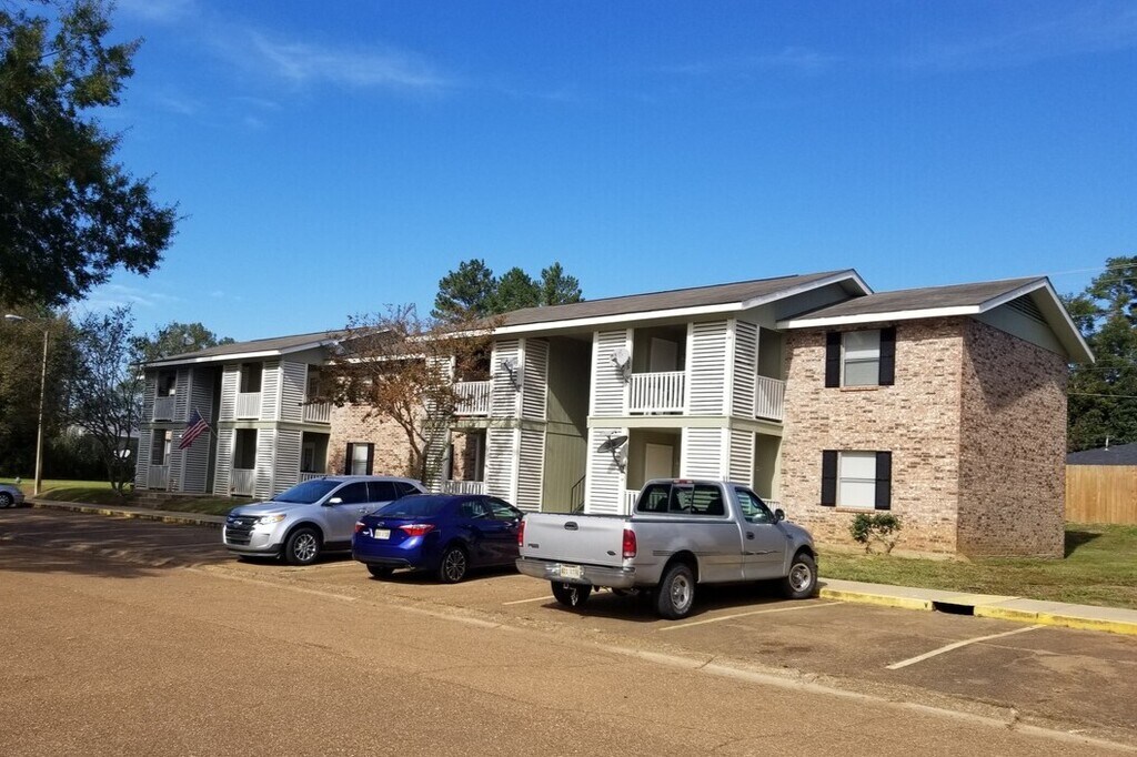 Covington I & II Apartments Natchez, MS Apartments For Rent