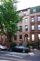 43 7th Ave Apartments