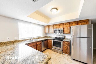 4841 W Paradise Ln in Glendale, AZ - Building Photo - Building Photo