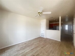 4200 Alan Kent Dr in Killeen, TX - Building Photo - Building Photo