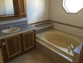 471 Tiffany Dr in Spring Creek, NV - Building Photo - Building Photo