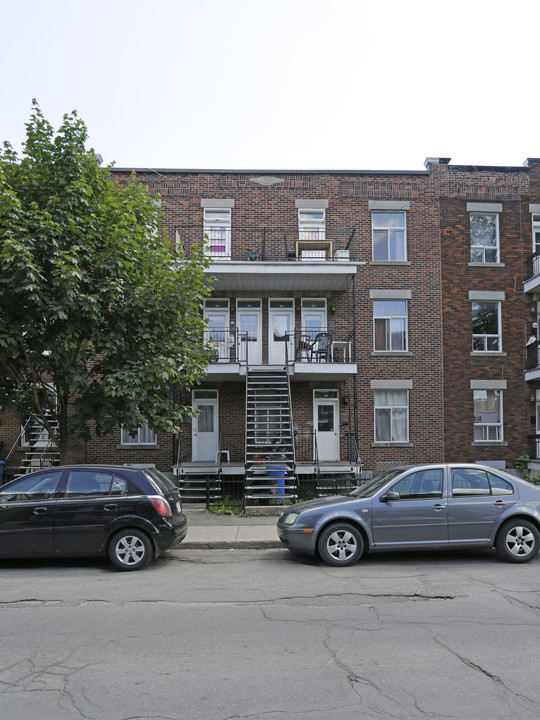 258-268 3e in Montréal, QC - Building Photo