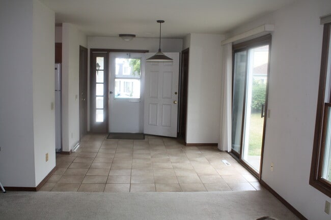 property at 18 Mesa Verde Ct