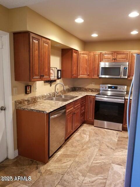 13617 N Del Webb Blvd in Sun City, AZ - Building Photo - Building Photo