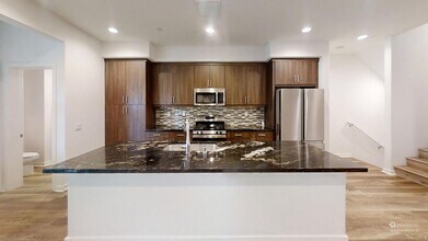 707 S Mosaic St in Anaheim, CA - Building Photo - Building Photo