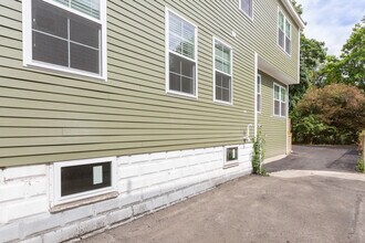 217 Arlington St in Medford, MA - Foto de edificio - Building Photo