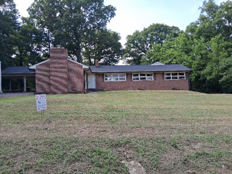 3810 Cogbill Rd-Unit -804-717-5784 ( Pending ) 7-11-2023 in Richmond, VA - Foto de edificio
