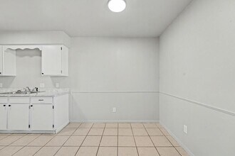 1241-1247-1247 W Sunset Dr in Rogers, AR - Building Photo - Building Photo