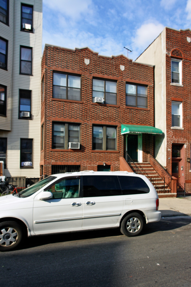 162 23rd St in Brooklyn, NY - Foto de edificio - Building Photo