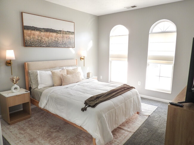 Preston Gardens in Perrysburg, OH - Building Photo - Building Photo