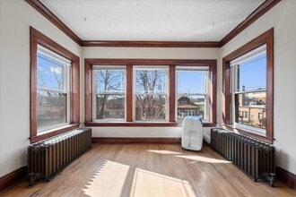 5941 N Fairfield Ave in Chicago, IL - Foto de edificio - Building Photo