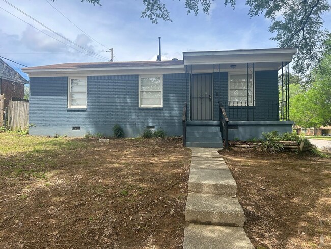property at 2208 Cassie Ave