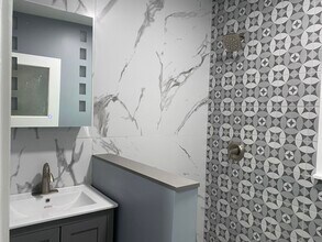 2421 Hilgard Ave, Unit 2421 in Berkeley, CA - Building Photo - Building Photo