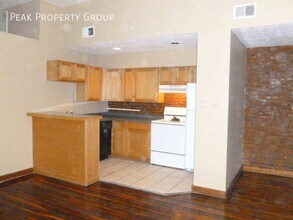 3207 Vine St in Cincinnati, OH - Building Photo - Building Photo
