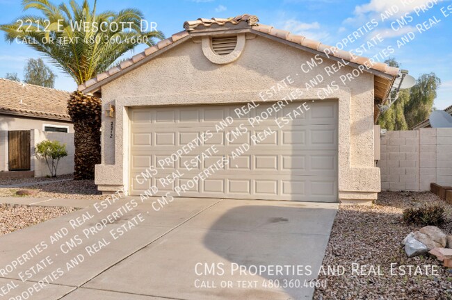 2212 E Wescott Dr in Phoenix, AZ - Building Photo - Building Photo
