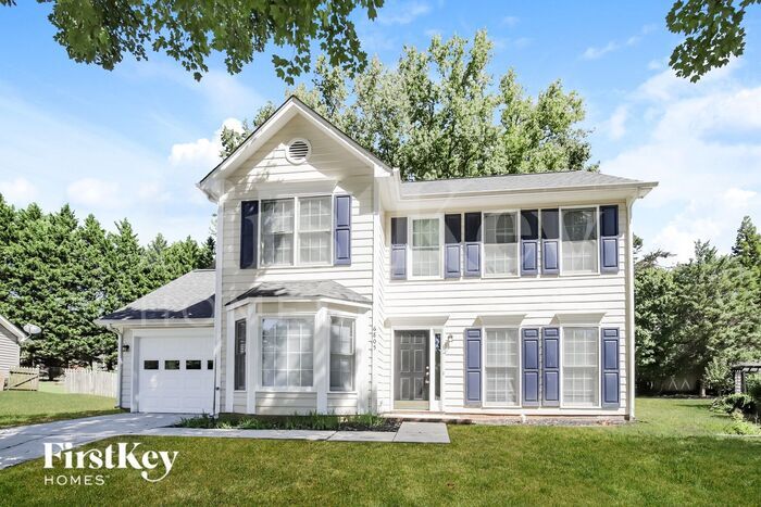 6805 Renwick Ct in Greensboro, NC - Building Photo