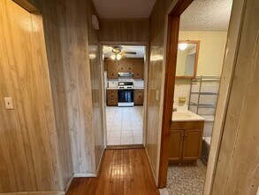 87 Bartlett St in Somerville, MA - Building Photo - Building Photo