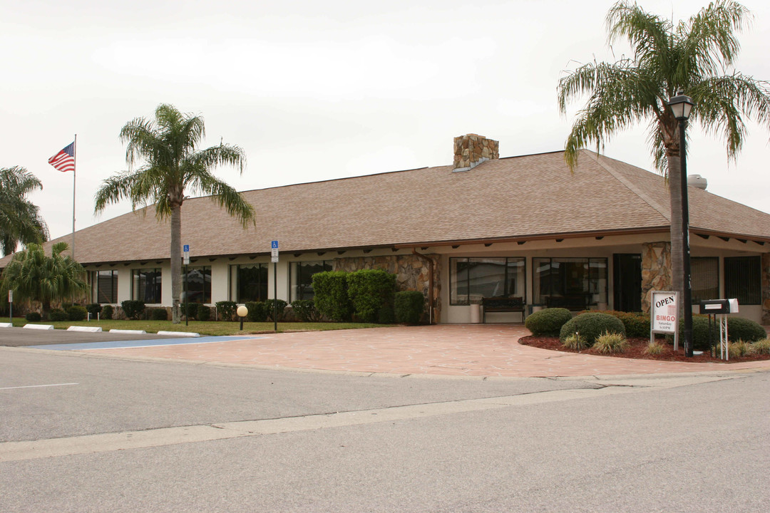 Caribbean Isles in Largo, FL - Foto de edificio