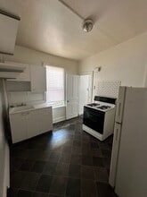 950 W Princess St in York, PA - Building Photo - Building Photo