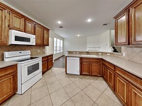 864 Rock Harbor Ln in League City, TX - Building Photo - Building Photo